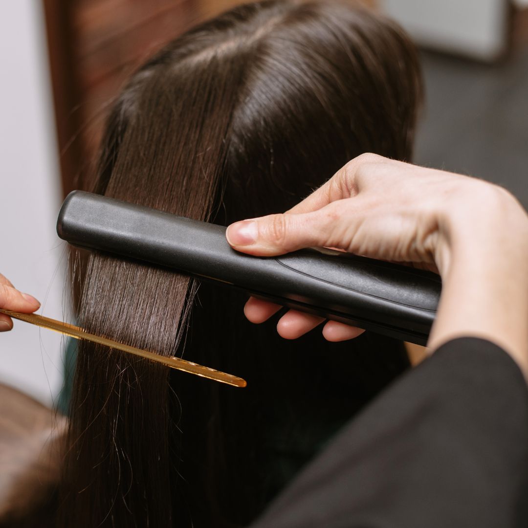 Seus Dias Sem Frizz: Os Melhores Métodos De Alisamento